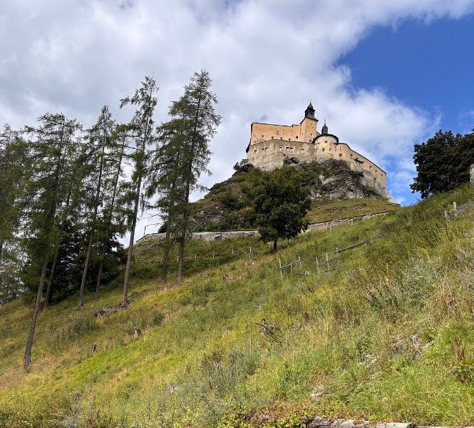 Schloss Tarasp, Tarasp, Scuol, Switzerland, Switzerland